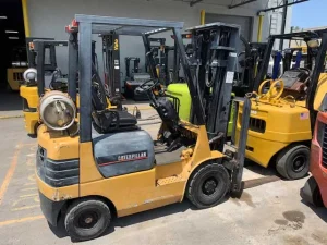 SEWA FORKLIFT PURWOKERTO